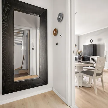 Beds - A Front Row Experience * Bergen