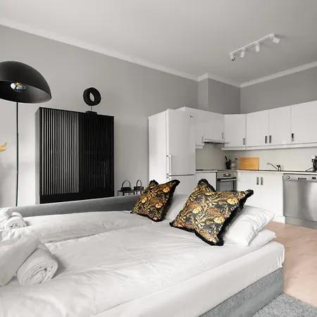 Beds - A Front Row Experience Apartment *